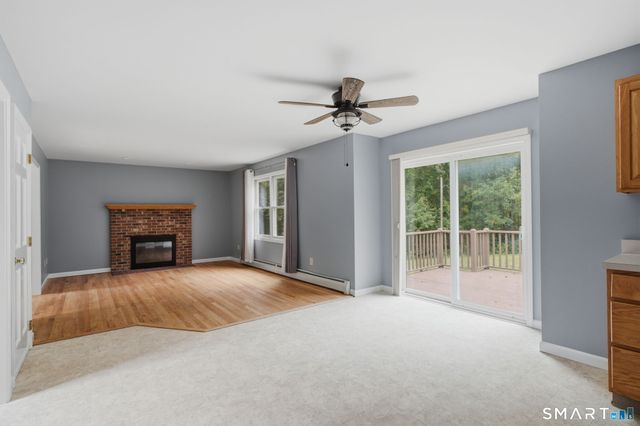25 Carriage Drive, East Hampton, CT 06424