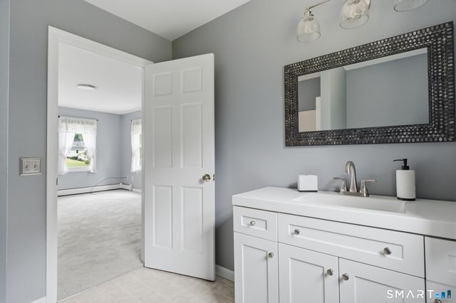 25 Carriage Drive, East Hampton, CT 06424