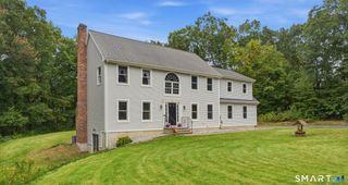 25 Carriage Drive, East Hampton, CT 06424