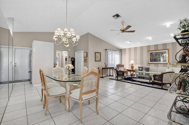 2601 NW 15th Street, Delray Beach, FL 33445