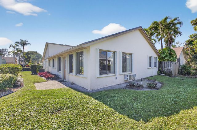 2601 NW 15th Street, Delray Beach, FL 33445