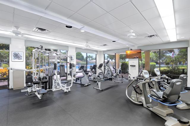 2601 NW 15th Street, Delray Beach, FL 33445