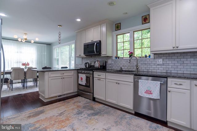 403 ALDEN AVE., Morrisville, PA 19067