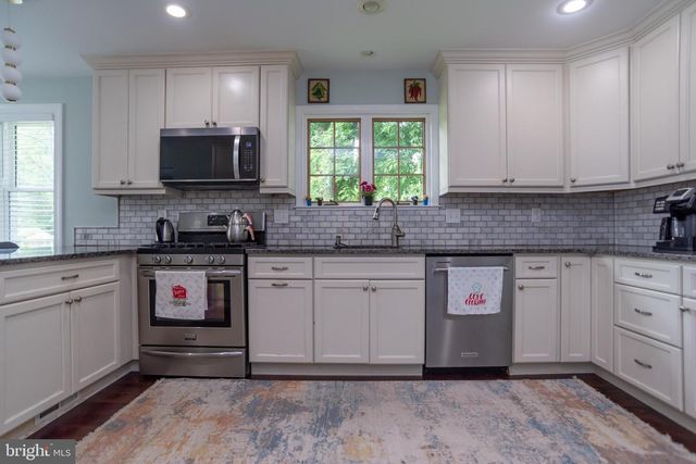 403 ALDEN AVE., Morrisville, PA 19067