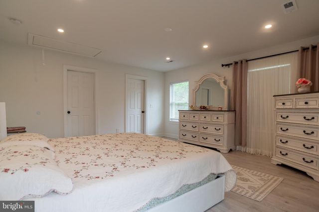 403 ALDEN AVE., Morrisville, PA 19067