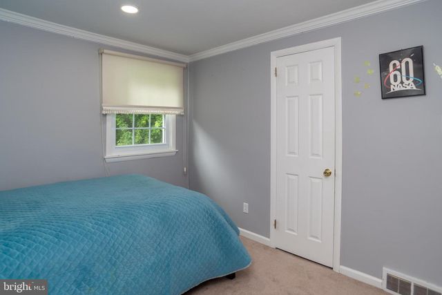 403 ALDEN AVE., Morrisville, PA 19067