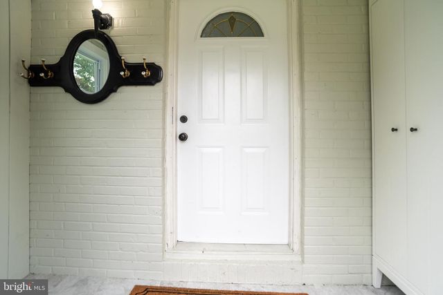 403 ALDEN AVE., Morrisville, PA 19067
