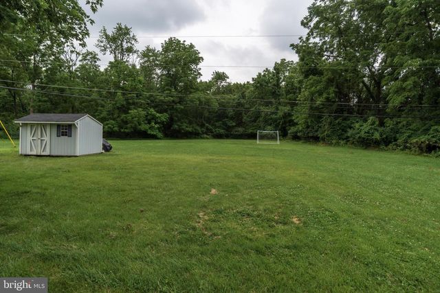 403 ALDEN AVE., Morrisville, PA 19067