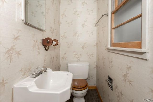 321 Wells Avenue West, Clay, NY 13212