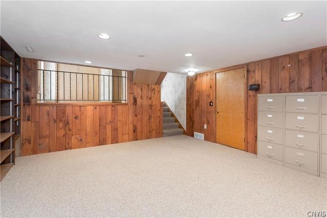 321 Wells Avenue West, Clay, NY 13212