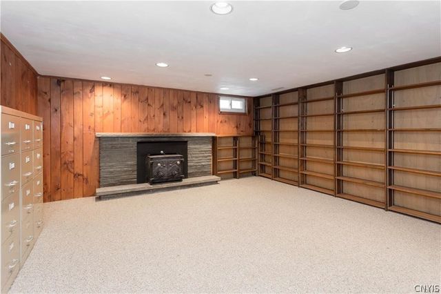 321 Wells Avenue West, Clay, NY 13212