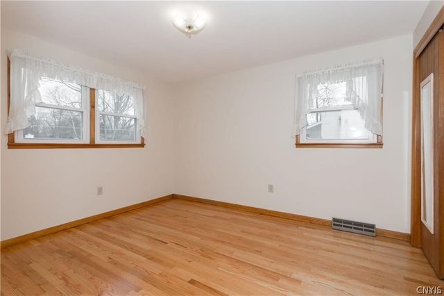 321 Wells Avenue West, Clay, NY 13212