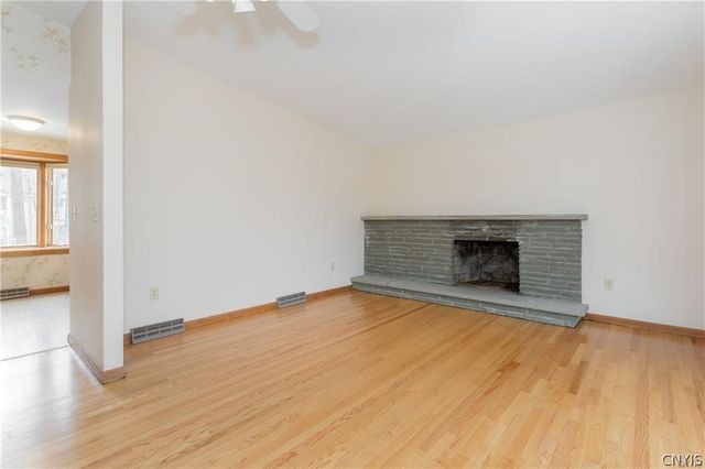 321 Wells Avenue West, Clay, NY 13212