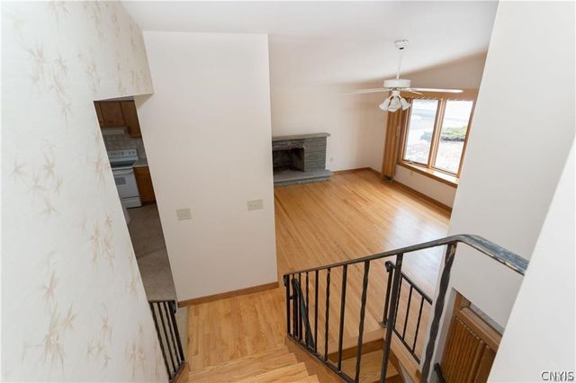321 Wells Avenue West, Clay, NY 13212