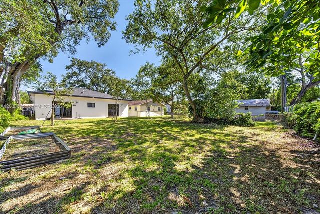 1864 NW 84th Street, Miami, FL 33147