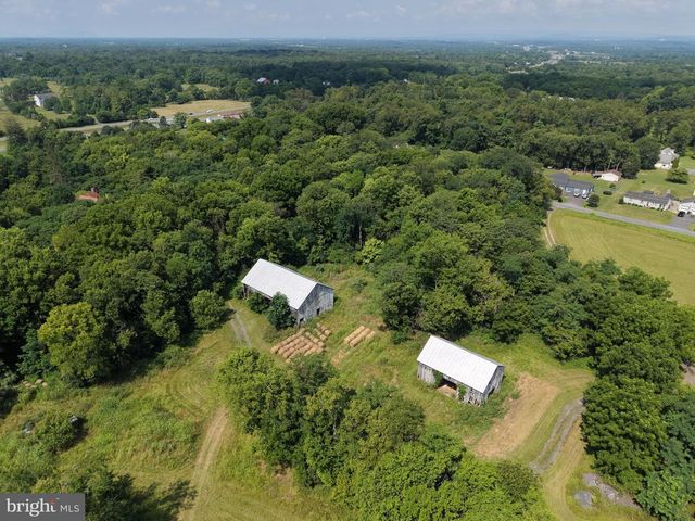 10068 HARRY BYRD HWY, Berryville, VA 22611