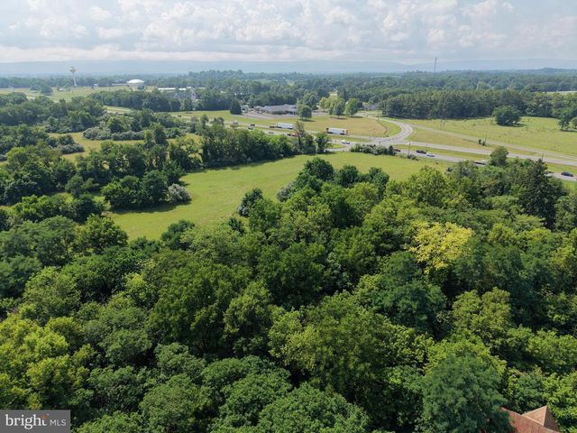 10068 HARRY BYRD HWY, Berryville, VA 22611