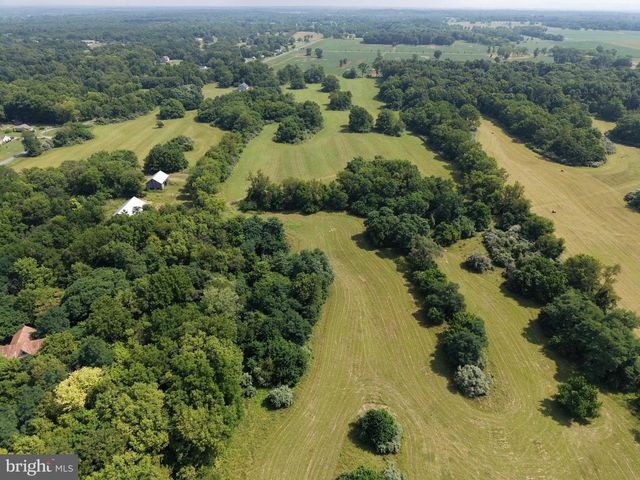 10068 HARRY BYRD HWY, Berryville, VA 22611