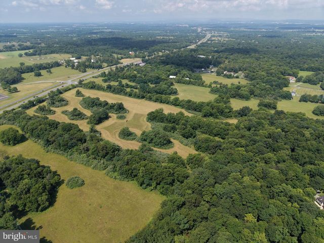 10068 HARRY BYRD HWY, Berryville, VA 22611
