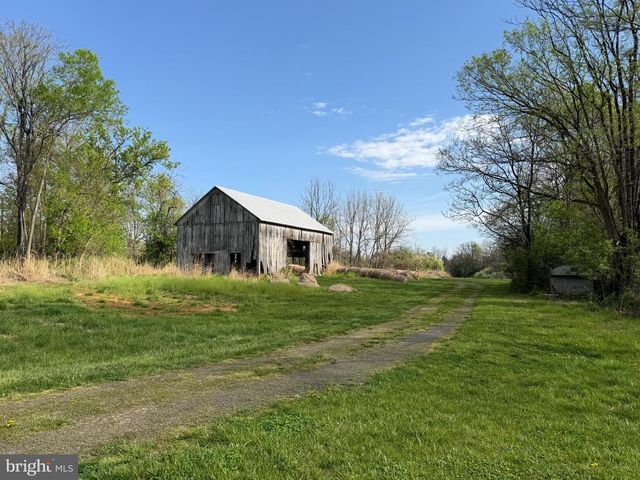 10068 HARRY BYRD HWY, Berryville, VA 22611