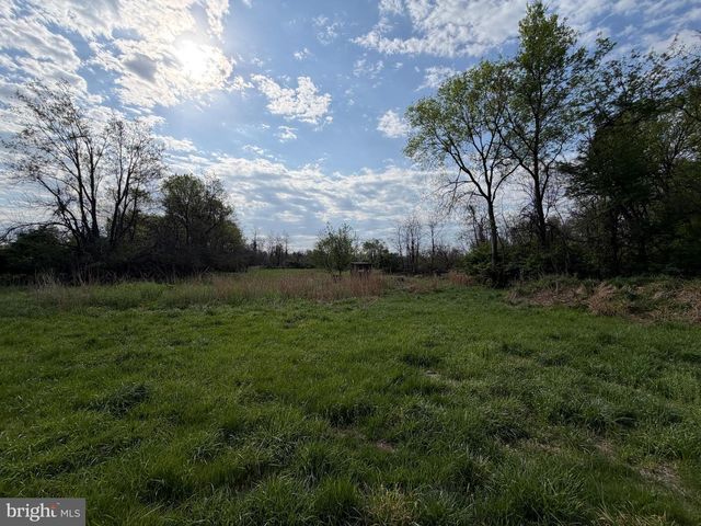 10068 HARRY BYRD HWY, Berryville, VA 22611
