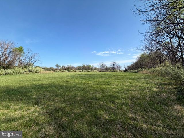 10068 HARRY BYRD HWY, Berryville, VA 22611