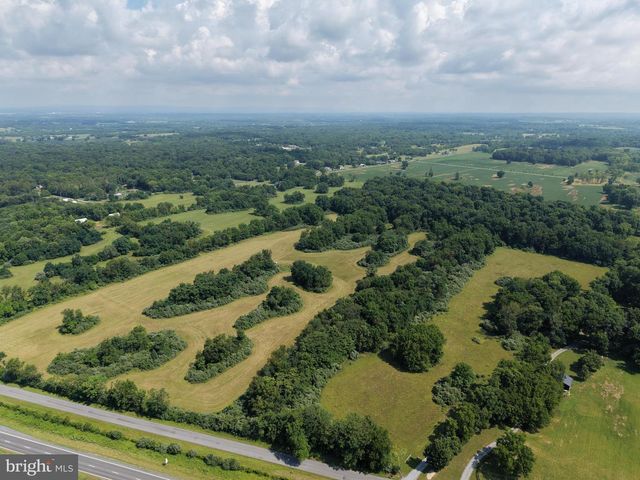 10068 HARRY BYRD HWY, Berryville, VA 22611