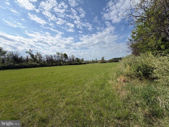 10068 HARRY BYRD HWY, Berryville, VA 22611