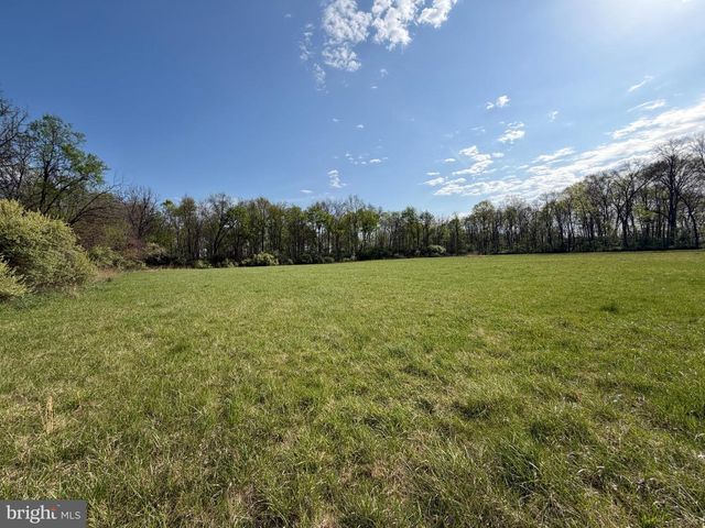 10068 HARRY BYRD HWY, Berryville, VA 22611