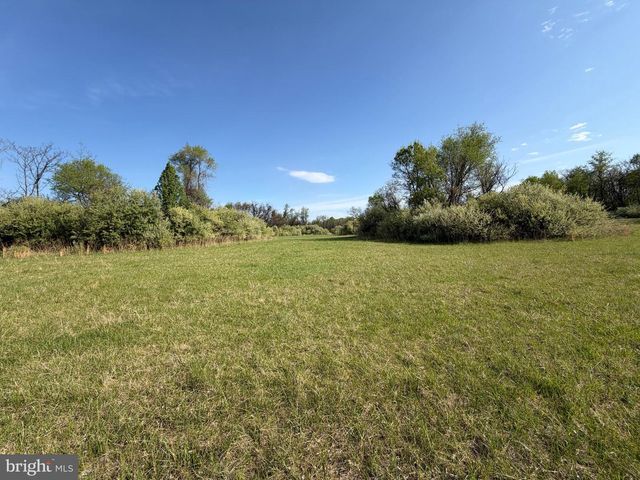 10068 HARRY BYRD HWY, Berryville, VA 22611