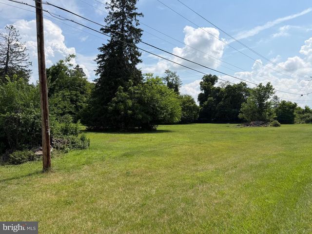 10068 HARRY BYRD HWY, Berryville, VA 22611