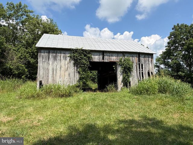 10068 HARRY BYRD HWY, Berryville, VA 22611