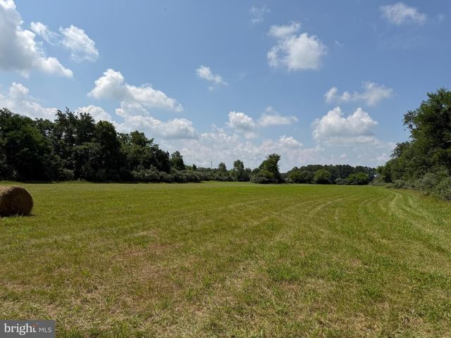 10068 HARRY BYRD HWY, Berryville, VA 22611