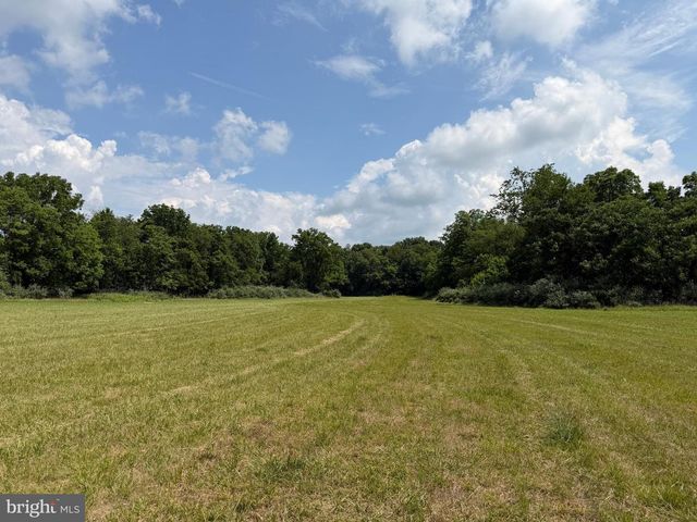 10068 HARRY BYRD HWY, Berryville, VA 22611