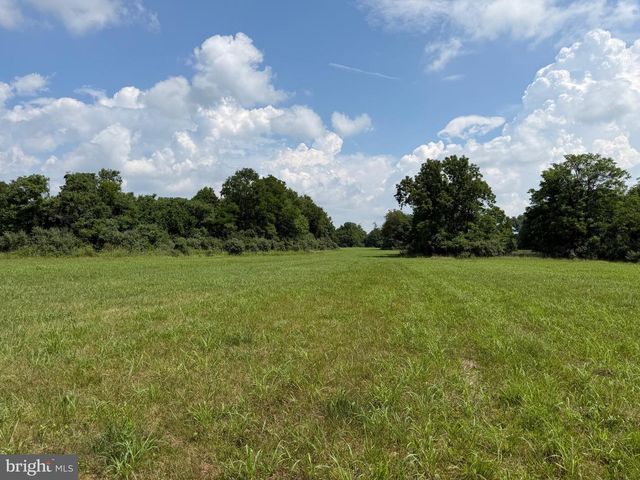 10068 HARRY BYRD HWY, Berryville, VA 22611