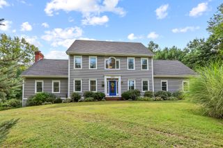 42 Williamsburg Road, Marlborough, CT 06447