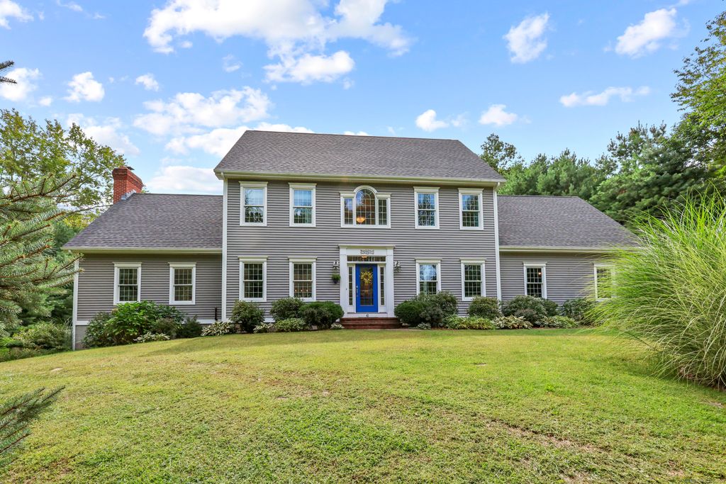 42 Williamsburg Road, Marlborough, CT 06447