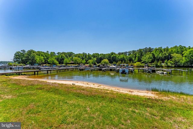 483 WINDWOOD COVES BLVD, Mineral, VA 23117