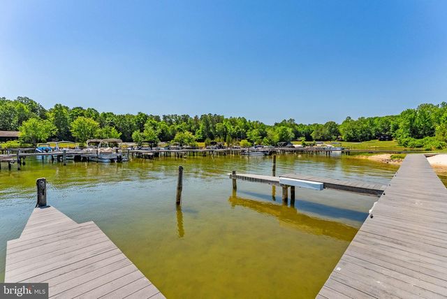 483 WINDWOOD COVES BLVD, Mineral, VA 23117