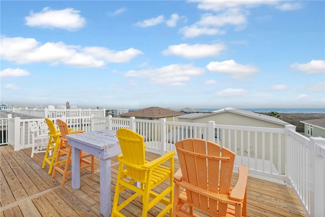 2525 S 11th St 46, Port Aransas, TX 78373