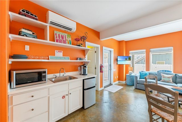 2525 S 11th St 46, Port Aransas, TX 78373