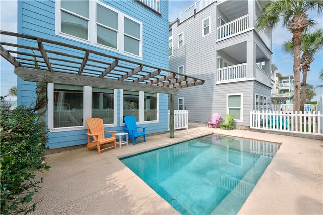 2525 S 11th St 46, Port Aransas, TX 78373