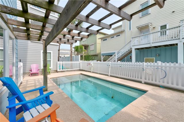2525 S 11th St 46, Port Aransas, TX 78373