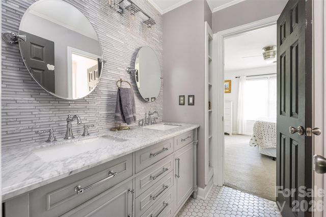 10025 Bayart Way, Huntersville, NC 28078