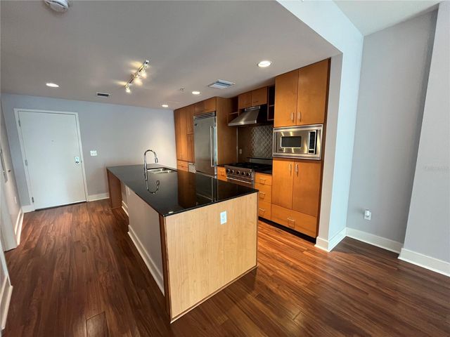 1120 E KENNEDY BOULEVARD 515, Tampa, FL 33602