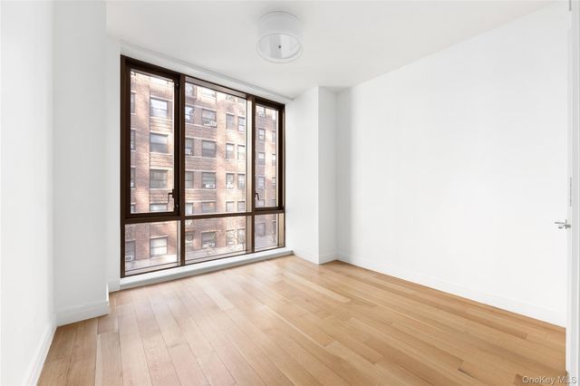 230 E 20th Street Apt 52, New York (manhattan), NY 10003