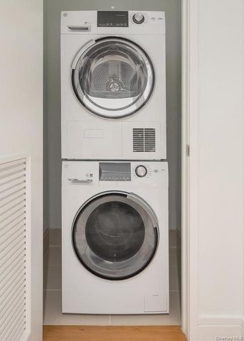 230 E 20th Street Apt 52, New York (manhattan), NY 10003