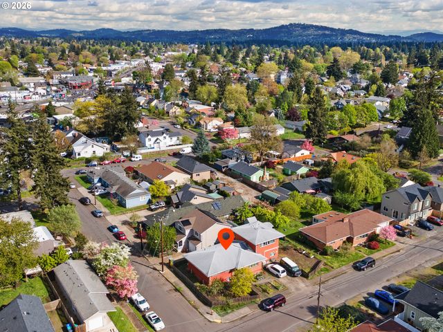 3710 Se 49TH Ave, Portland, OR 97206