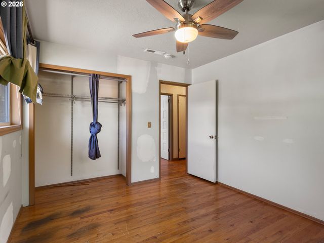 3710 Se 49TH Ave, Portland, OR 97206