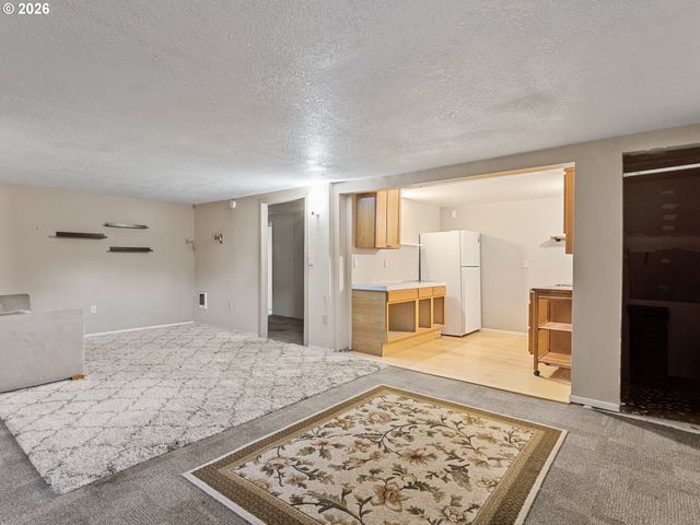 3710 Se 49TH Ave, Portland, OR 97206